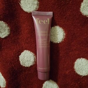 ⚪️🔴5/10$ feel Probiotic Moisturizer